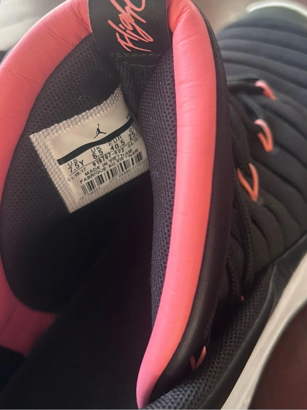 Jordan Kids Black  Sneakers size 7.5 Y